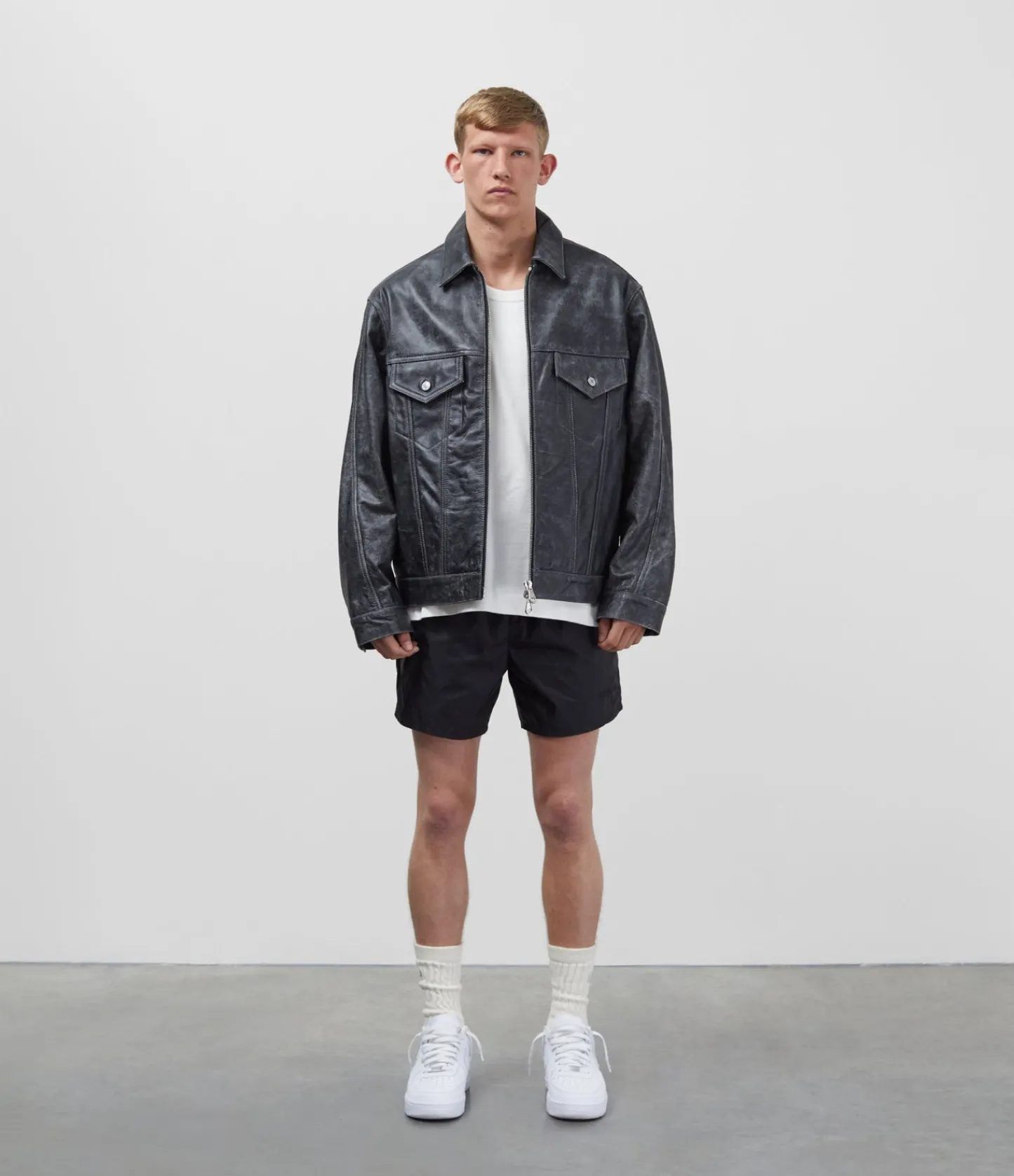 Cole Buxton CB CRACKED LEATHER TRUCKER| Outerwear|Leather