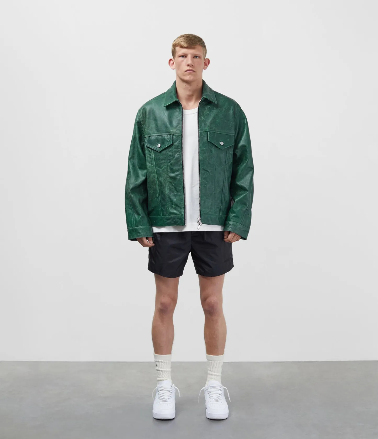 Cole Buxton CB CRACKED LEATHER TRUCKER| Outerwear|Leather