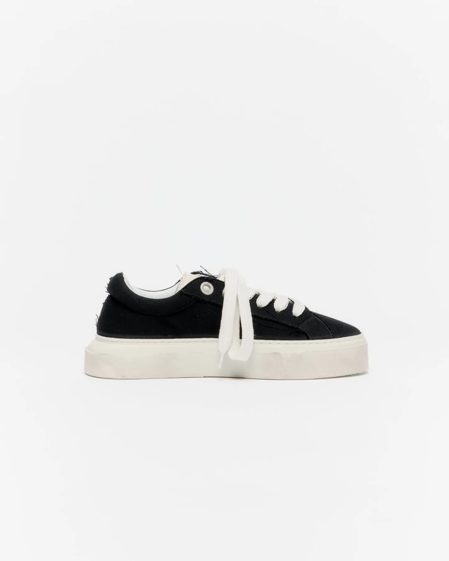 Cole Buxton THE VINTAGE WILSON SNEAKER| Footwear