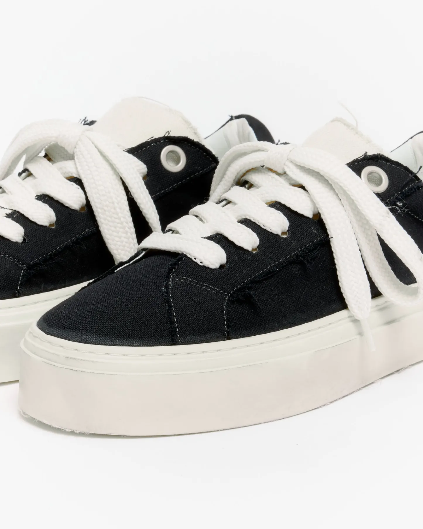 Cole Buxton THE VINTAGE WILSON SNEAKER| Footwear